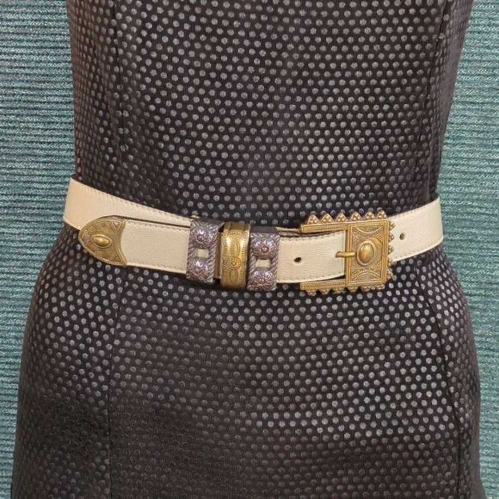Gorgeous Streets Ahead Italian Designed Leather Belt #46330